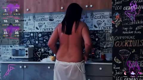 Snapshot of celine_faer1 chatting on 02-23-26, 06:22 Celine online show from 02-23-26, 06:22