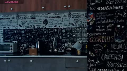 Snapshot of celine_faer1 chatting on 04-05-26, 11:51 Celine online show from 04-05-26, 11:51