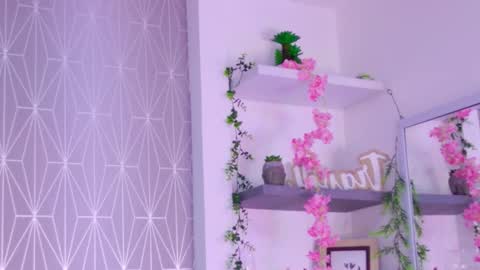 Celine online show from 11-14-25, 04:17