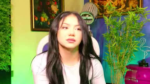 celinelow online show from 10-04-25, 07:17