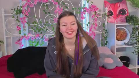 Nina online show from 02-18-26, 07:37