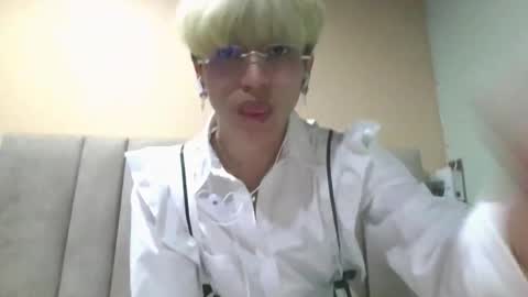 Cherry online show from 09-29-25, 04:39