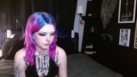 Snapshot of cerianex chatting on 01-24-25, 12:52 Averi online show from 01-24-25, 12:52