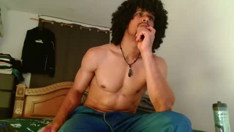 Snapshot of cesar_master_ chatting on 10-28-25, 09:06 cesar_master_ online show from 10-28-25, 09:06