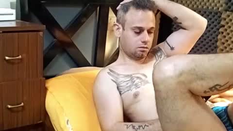 Snapshot of cezar46 chatting on 09-15-25, 12:05 cezar online show from 09-15-25, 12:05