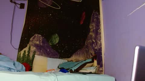 cguffey2284 online show from 01-07-25, 10:19