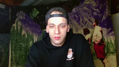 cguffey2284 online show from 01-23-25, 07:54