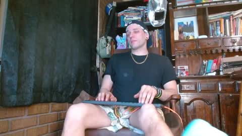 cguffey2284 online show from 02-25-25, 02:14