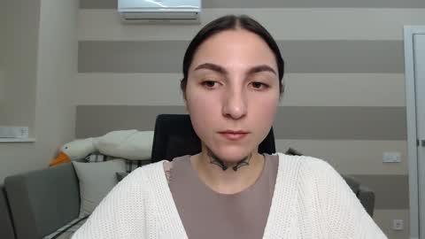 Kate online show from 01-07-25, 01:35
