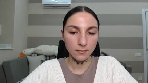 Kate online show from 01-09-25, 04:49
