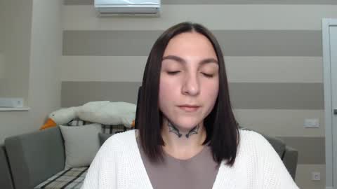 Kate online show from 01-22-25, 02:03