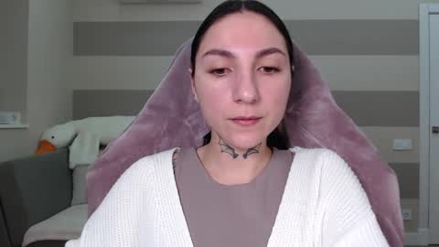 Kate online show from 02-19-25, 05:27