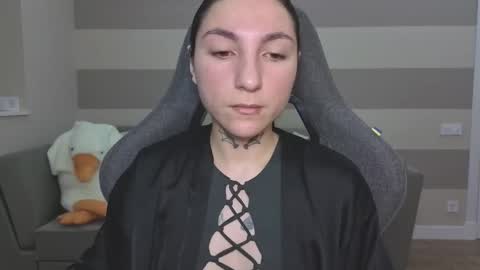 Kate online show from 11-05-25, 05:51