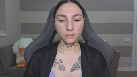 Kate online show from 11-09-25, 06:44