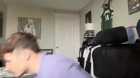 ChadTitan online show from 11-18-25, 04:00