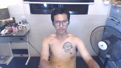 Snapshot of chaelshiecumsalot chatting on 12-11-24, 12:55 ChaelskieCumMachine online show from 12-11-24, 12:55