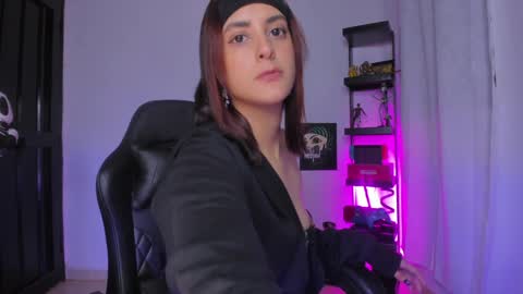 Snapshot of chaeyoong chatting on 01-05-25, 05:09 chaeyoong online show from 01-05-25, 05:09