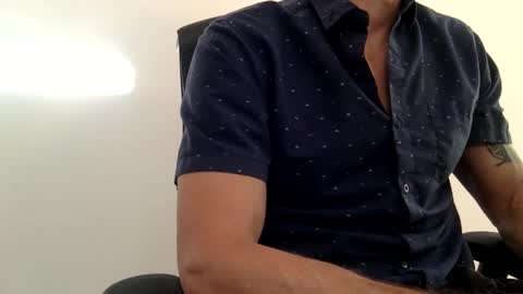 Snapshot of chagaschoo chatting on 11-06-25, 04:30 Chags online show from 11-06-25, 04:30