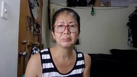 Snapshot of champaka123 chatting on 09-22-25, 05:53 champaka online show from 09-22-25, 05:53