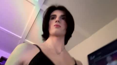 Snapshot of chanel2002 chatting on 03-03-25, 09:37 chanel2002 online show from 03-03-25, 09:37