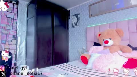 Snapshot of chanelcute chatting on 12-01-24, 04:29 SOFIA online show from 12-01-24, 04:29