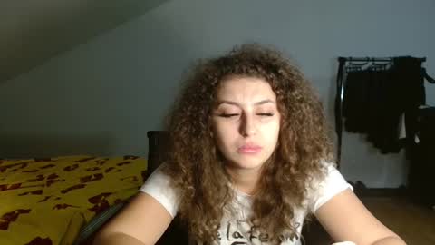 Stephanieblisss online show from 12-22-24, 08:14