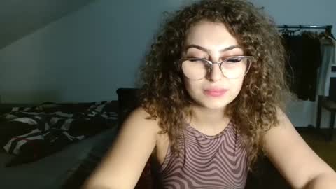 Stephanieblisss online show from 02-09-25, 07:19