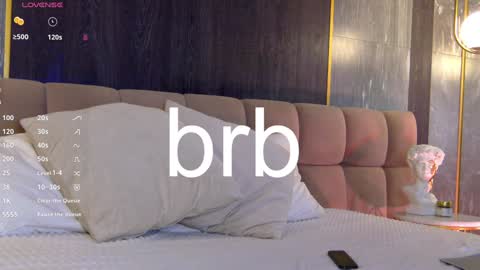 Chanel online show from 01-31-25, 11:46