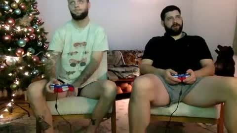 Snapshot of change340 chatting on 12-28-24, 01:29 TATS AND TANNED online show from 12-28-24, 01:29