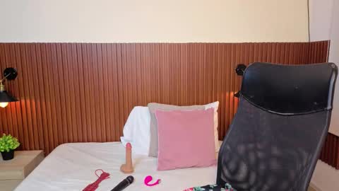 Chanel online show from 02-19-26, 12:12