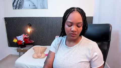 Chanel online show from 03-05-26, 12:23