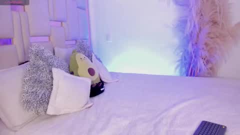  x online show from 09-16-25, 02:23