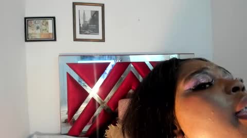 Snapshot of channellross chatting on 03-08-25, 04:34 Chanell online show from 03-08-25, 04:34