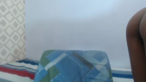 Raquel  online show from 12-19-24, 12:12