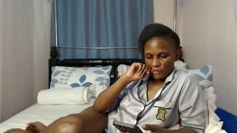 Chantel online show from 03-12-25, 03:46