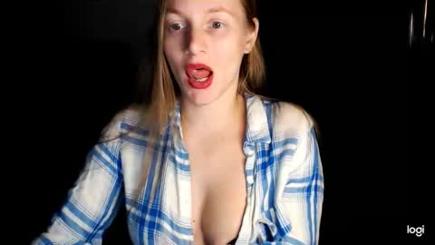 Snapshot of chanti_lovee chatting on 11-27-25, 09:39 We Vibe Device that vibrates at the sound of Tips and makes me wet. vibe lush edging daddy lovense online show from 11-27-25, 09:39