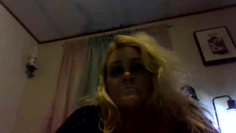 Snapshot of chaosangel33 chatting on 01-18-25, 02:12 Ms. Behaving online show from 01-18-25, 02:12