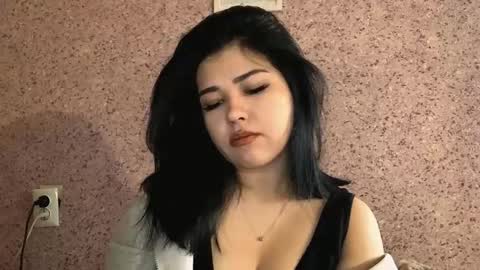 Lola online show from 01-07-26, 07:44