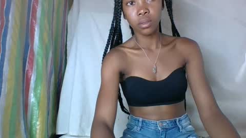 Snapshot of chariola0101 chatting on 01-25-25, 06:35 chariola0101 online show from 01-25-25, 06:35