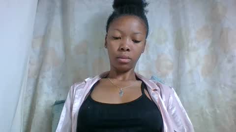 Snapshot of chariola0101 chatting on 02-04-25, 02:28 chariola0101 online show from 02-04-25, 02:28