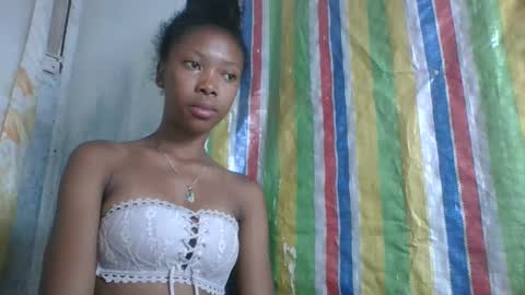 Snapshot of chariola0101 chatting on 02-07-25, 09:48 chariola0101 online show from 02-07-25, 09:48