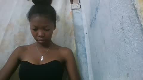 Snapshot of chariola0101 chatting on 02-15-25, 11:25 chariola0101 online show from 02-15-25, 11:25