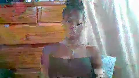 Snapshot of chariola0101 chatting on 02-22-25, 12:05 chariola0101 online show from 02-22-25, 12:05