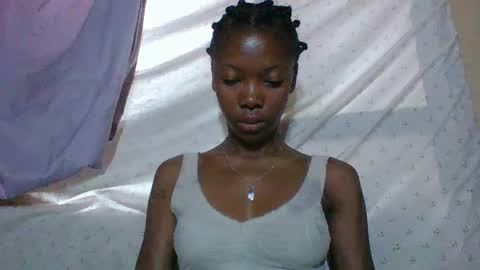Snapshot of chariola0101 chatting on 03-04-25, 10:38 chariola0101 online show from 03-04-25, 10:38