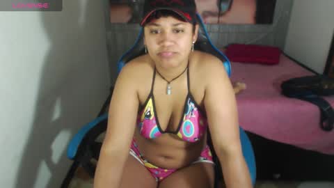 charis_bellota online show from 09-11-25, 04:45