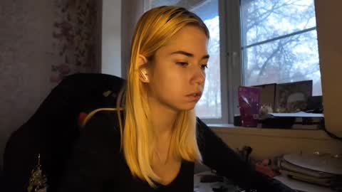 Nancy online show from 12-01-25, 07:35