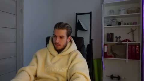 Snapshot of charles_sins chatting on 02-15-25, 02:11 CHARLES SINS online show from 02-15-25, 02:11