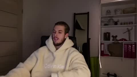 Snapshot of charles_sins chatting on 02-15-25, 05:17 CHARLES SINS online show from 02-15-25, 05:17