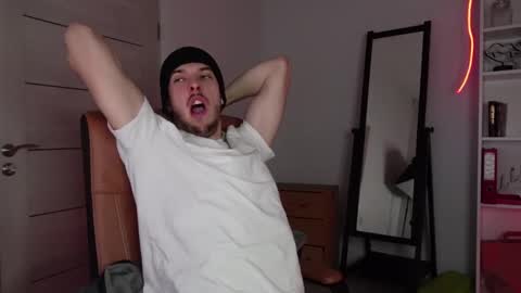 Snapshot of charles_sins chatting on 02-27-25, 04:32 CHARLES SINS online show from 02-27-25, 04:32