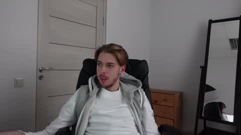 Snapshot of charles_sins chatting on 03-02-25, 02:00 CHARLES SINS online show from 03-02-25, 02:00